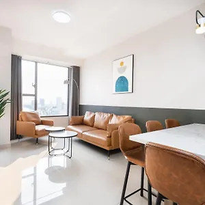 Min' - Rivergate Downtown Bui Vien - Free Pool アパート ホーチミン市